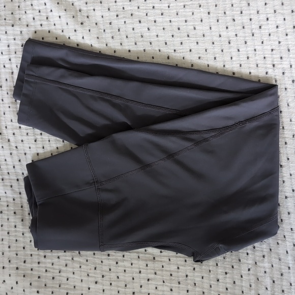 Girlfriend cropped leggings - Picture 2 of 5